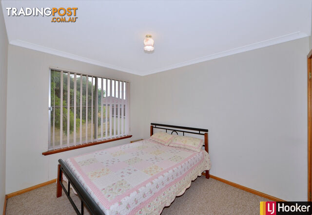 12 Tallas Road SILVER SANDS WA 6210