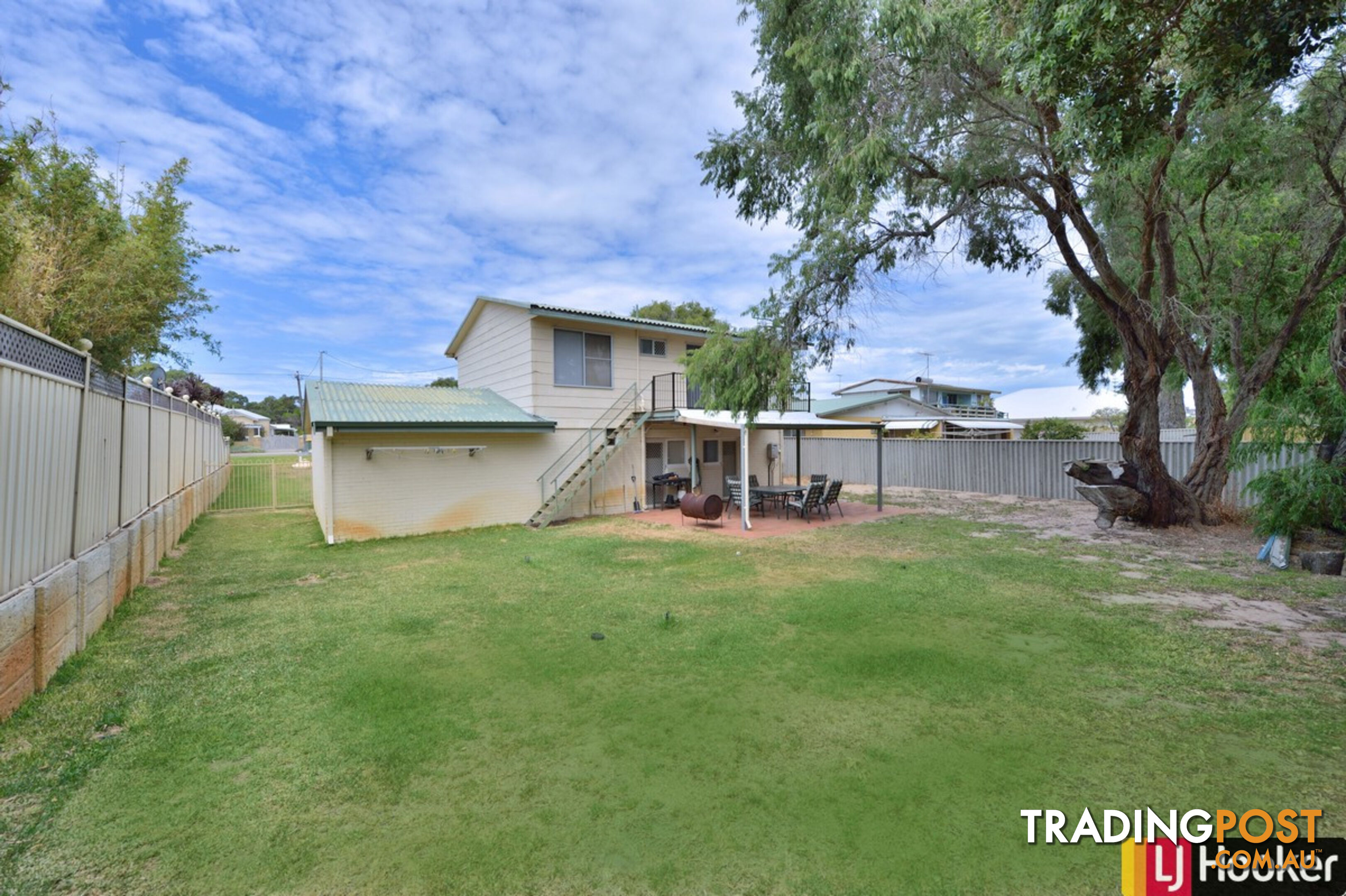 12 Tallas Road SILVER SANDS WA 6210