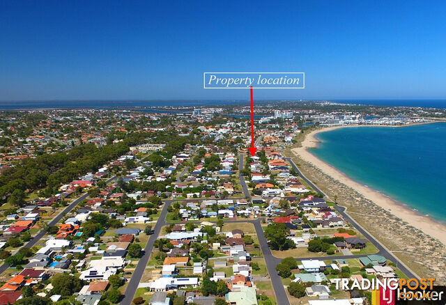 12 Tallas Road SILVER SANDS WA 6210