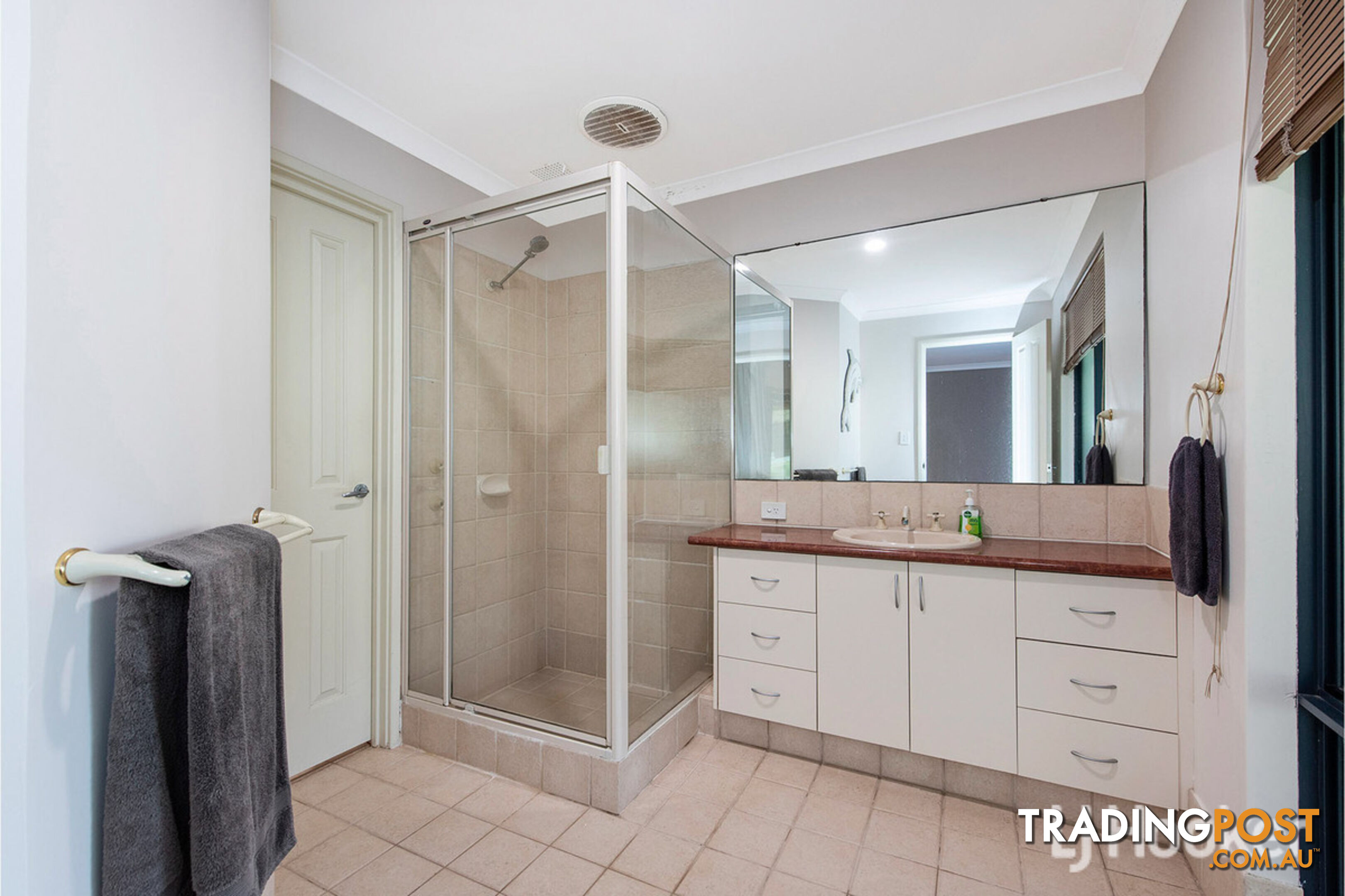 111 Mallee Drive KARNUP WA 6176