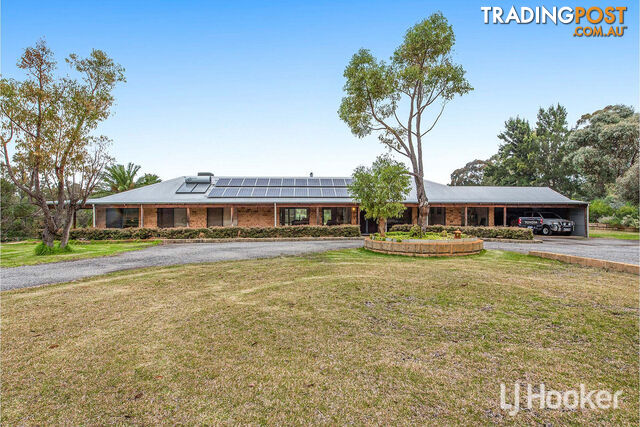 111 Mallee Drive KARNUP WA 6176