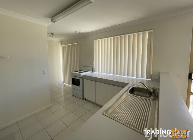 2 Karunjie Road GOLDEN BAY WA 6174