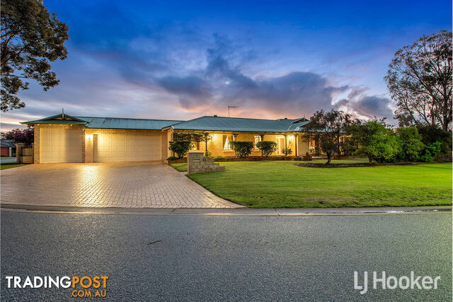 14 Midsummer Circle PINJARRA WA 6208