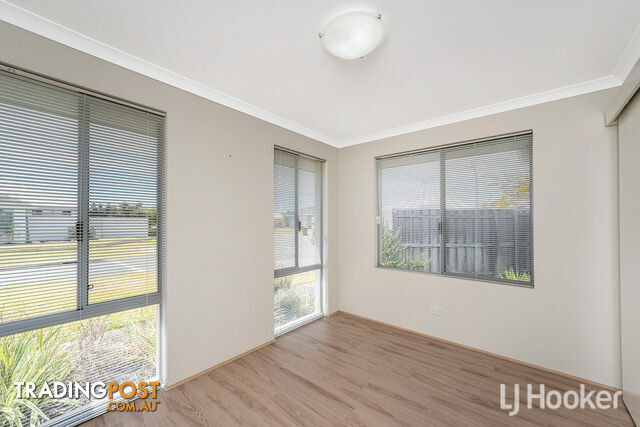 1 Stellaria Avenue HALLS HEAD WA 6210