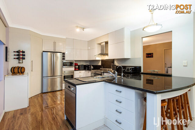 9 Australis Circle WANNANUP WA 6210