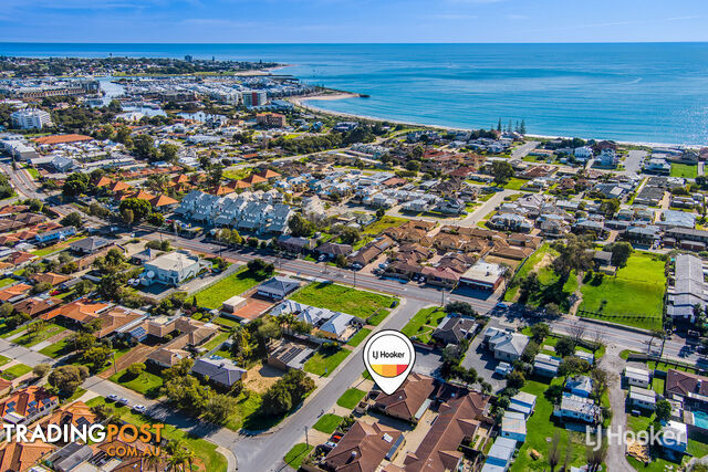 2/2-4 Andrew Street MANDURAH WA 6210