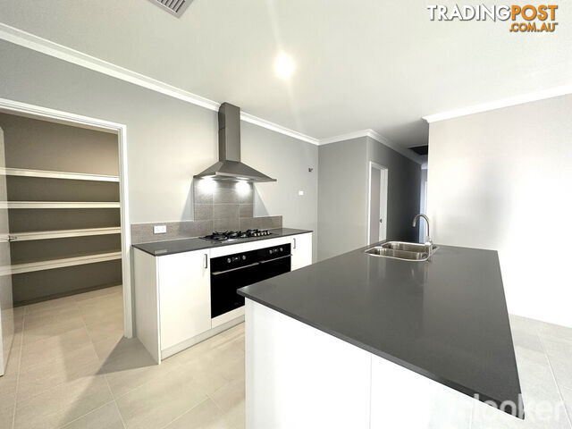 30 Yamarna Road GOLDEN BAY WA 6174