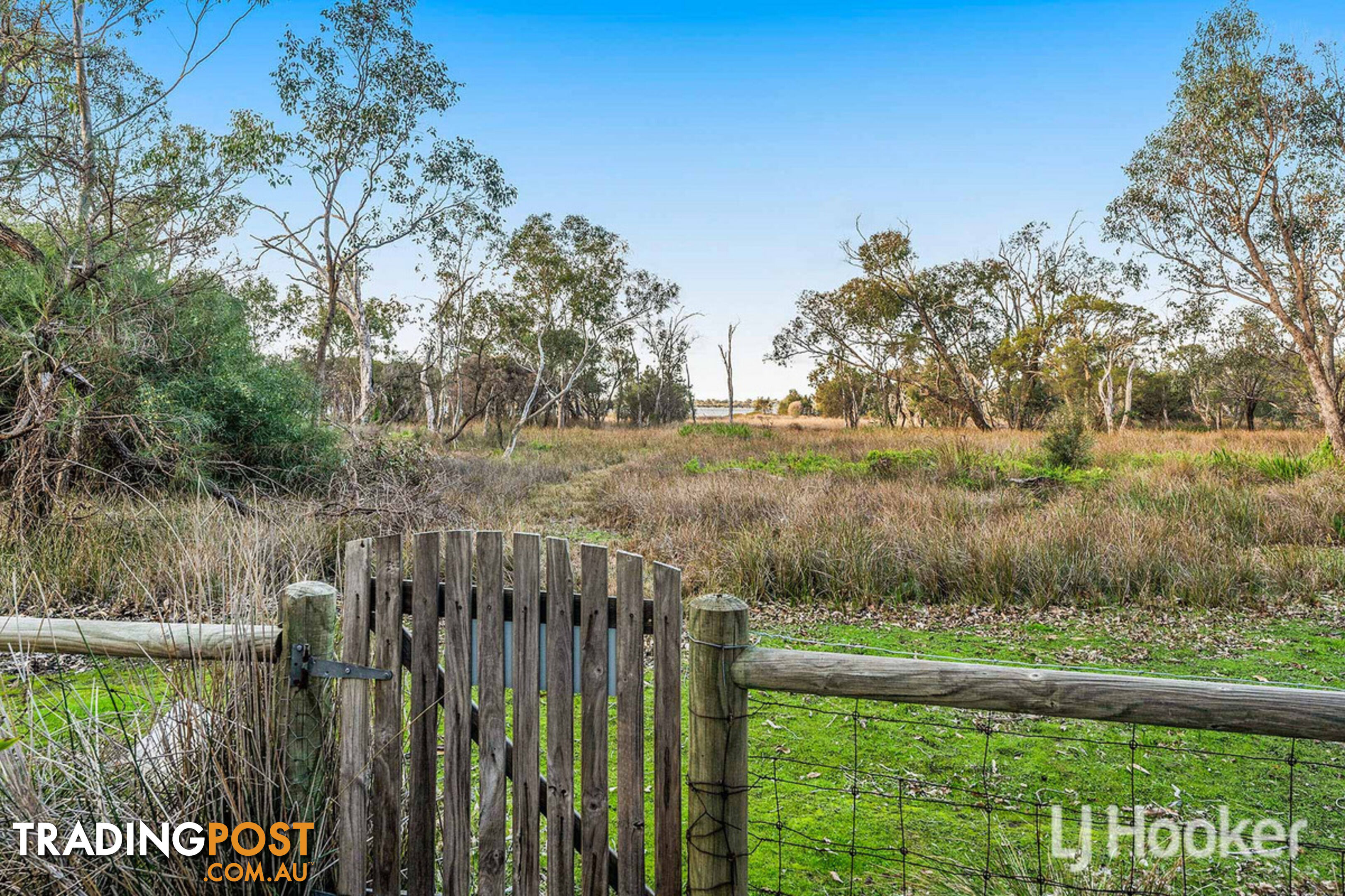 18 Crescent Drive BOUVARD WA 6211