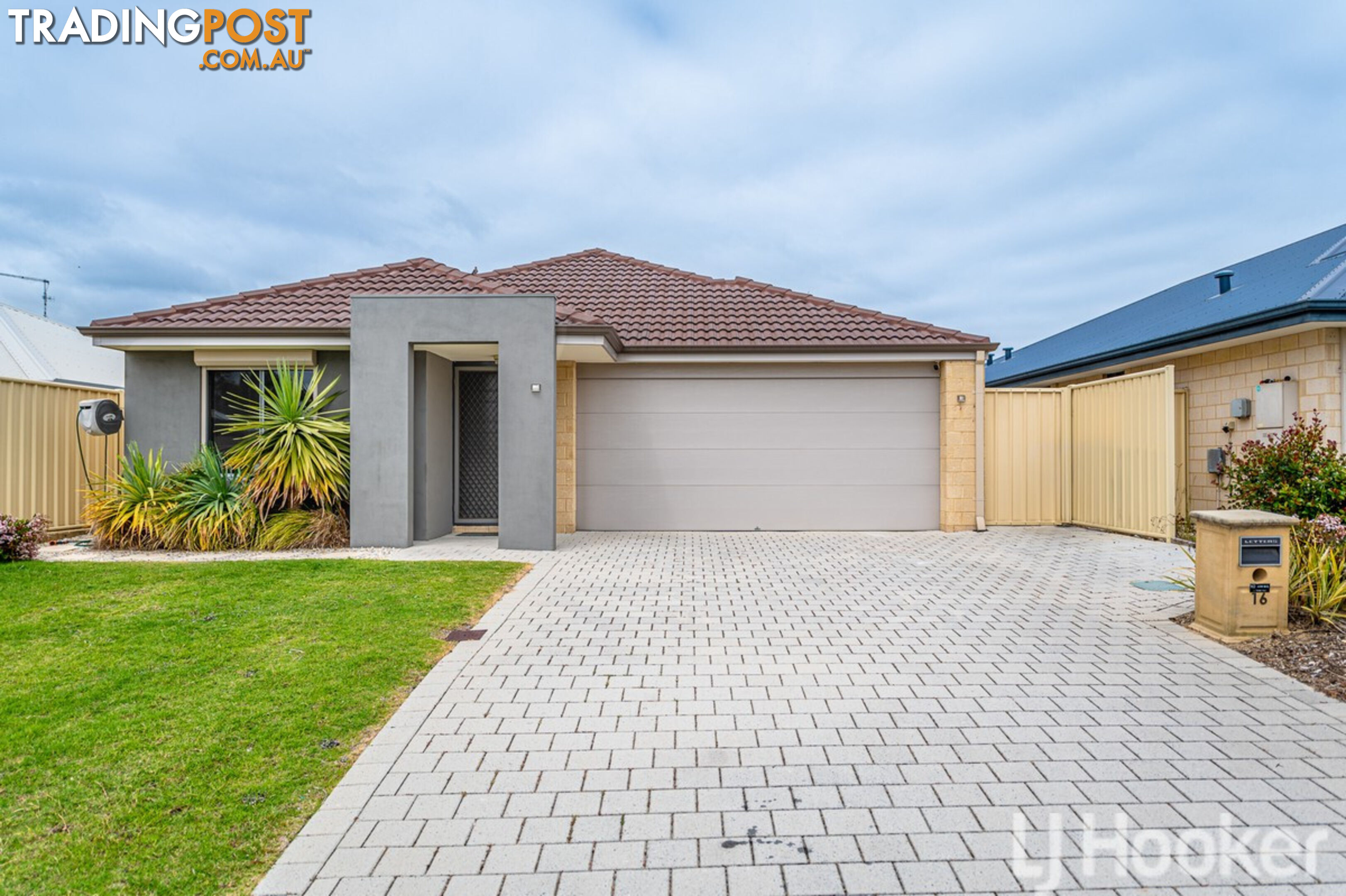 16 Payanna Grange LAKELANDS WA 6180