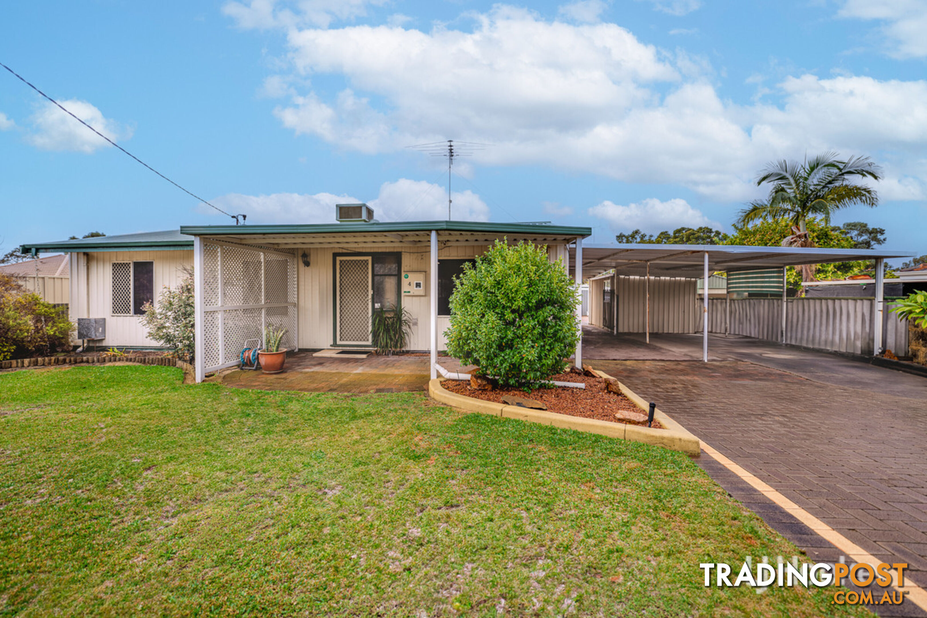 4 Banjup Road GREENFIELDS WA 6210