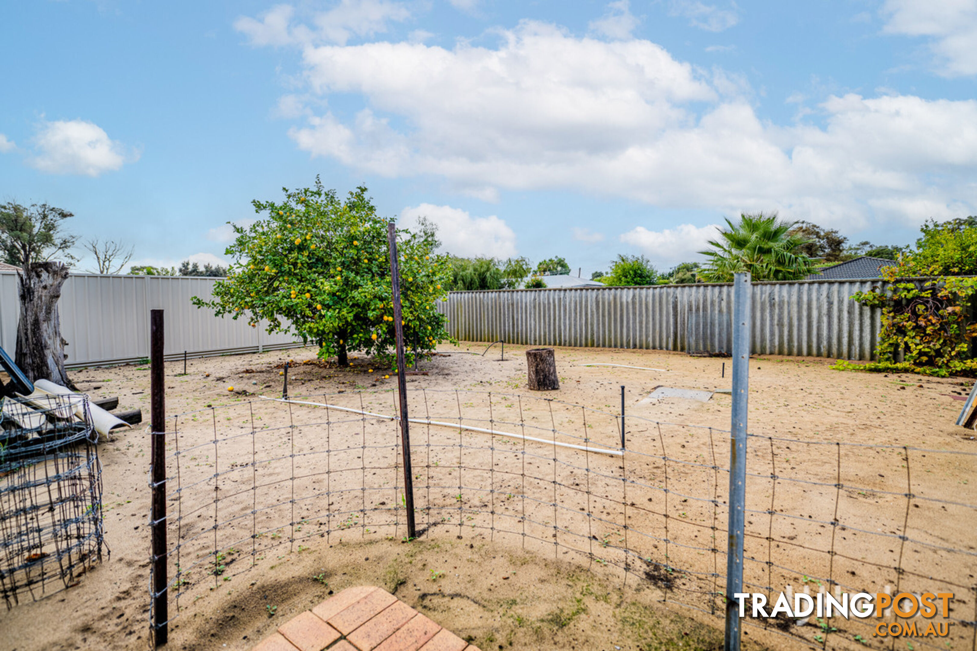 4 Banjup Road GREENFIELDS WA 6210