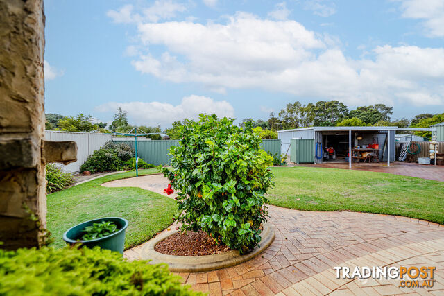 4 Banjup Road GREENFIELDS WA 6210