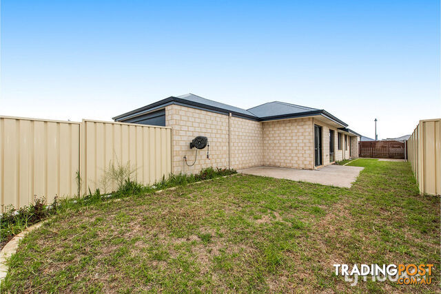 27 Orelia Street MADORA BAY WA 6210