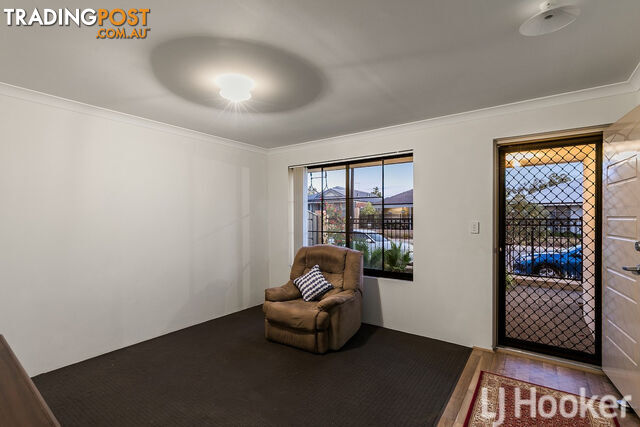 16 Finchley Way WELLARD WA 6170