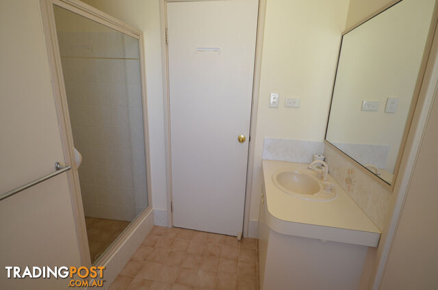 23b St Laurent Close, GREENFIELDS WA 6210 - photo 4 of 5