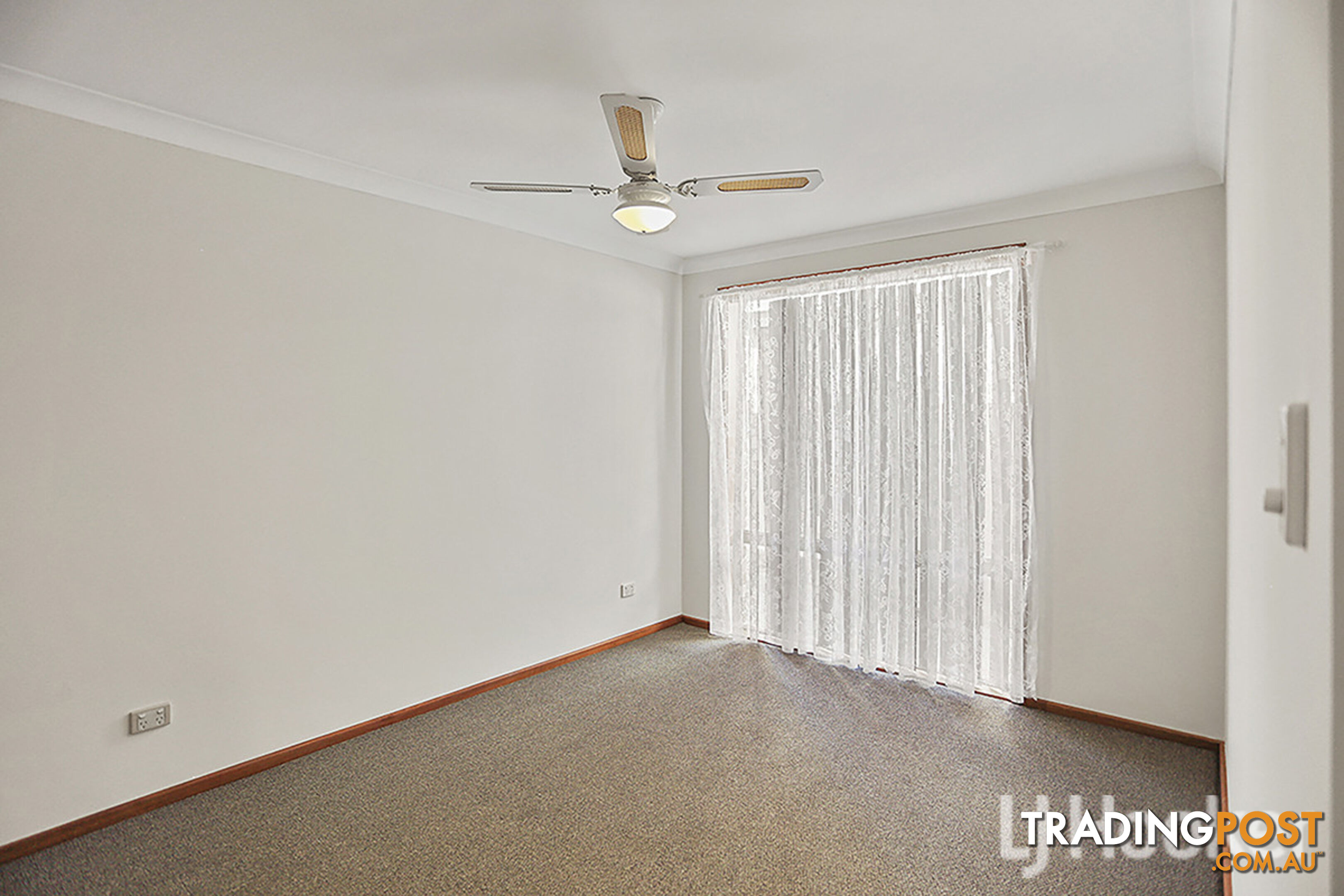 13 Woolah Place SOUTH YUNDERUP WA 6208