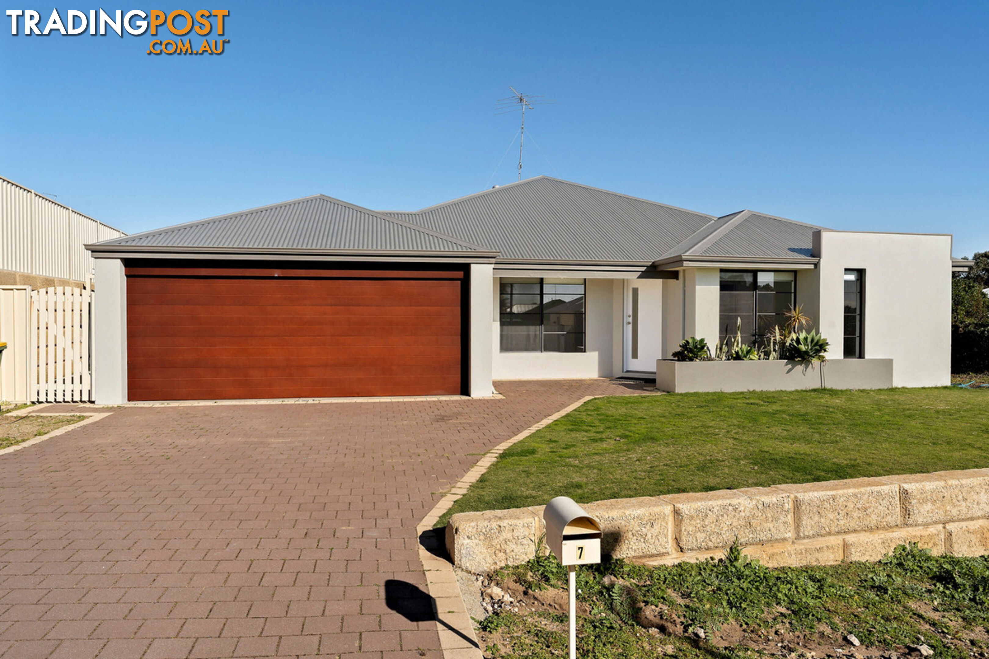 7 Kondinin Way DAWESVILLE WA 6211