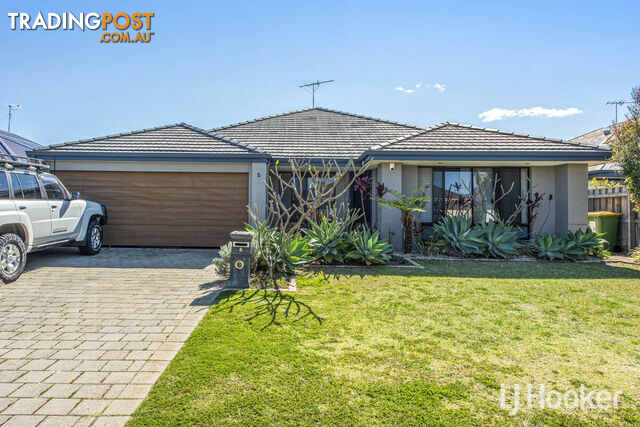 5 Marsdenia Road HALLS HEAD WA 6210