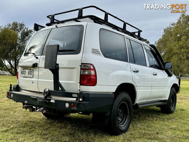 2003 TOYOTA LANDCRUISER (4X4) HZJ105R WAGON