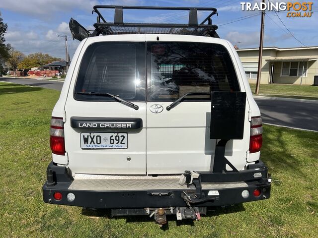 2003 TOYOTA LANDCRUISER (4X4) HZJ105R WAGON