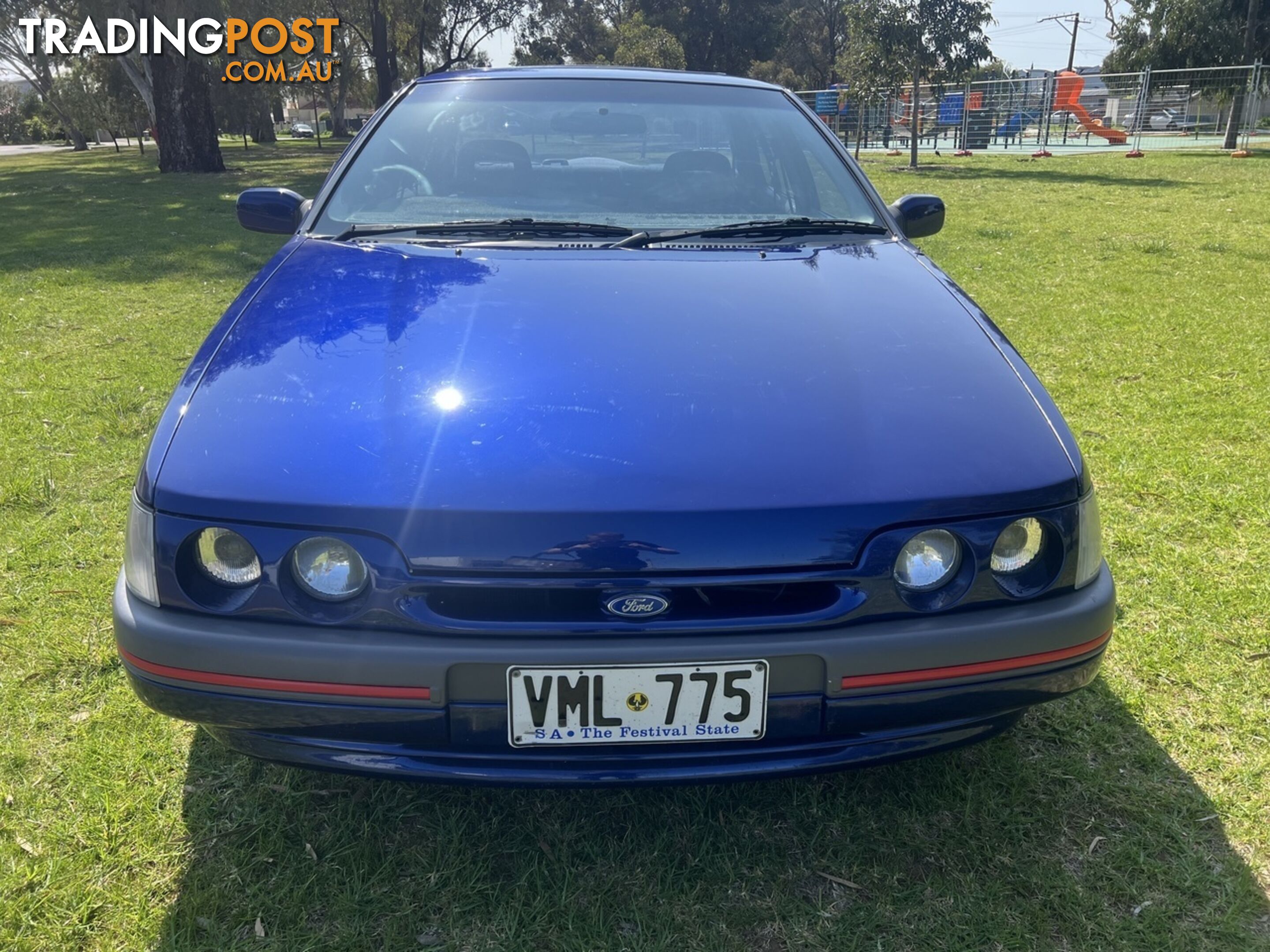 1993 FORD FALCON S XR8 ED SEDAN