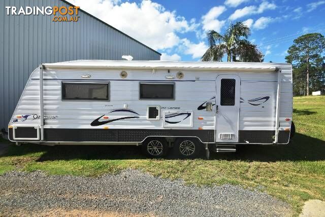 2013  CARAVAN NEW AGE OZ CLASSIC  22'  OZ22E CARAVAN