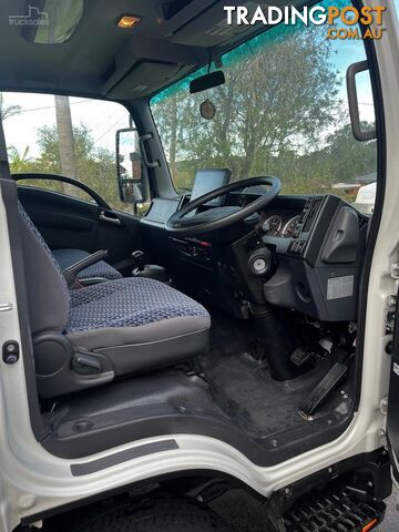 2023 ISUZU NPR Tradepack- hardly used!