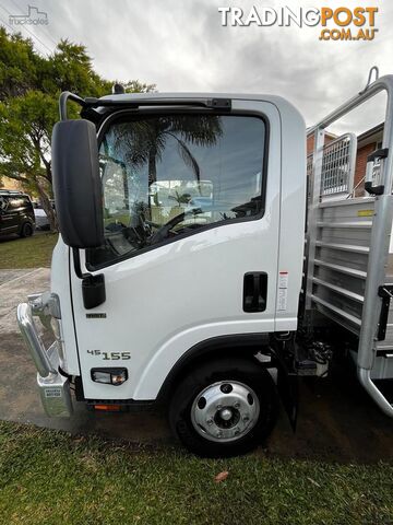 2023 ISUZU NPR Tradepack- hardly used!