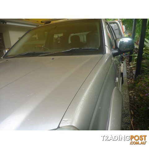 2004 HOLDEN RODEO - photo 3 of 12