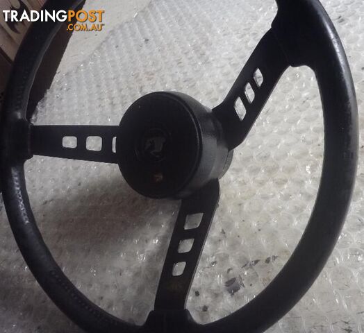 MUSTANG STEERING WHEEL - photo 4 of 6