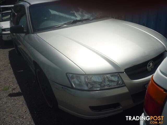 HOLDEN VZ COMMODORE VZ