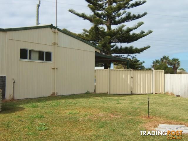 32 LESUEUR Drive Jurien Bay WA 6516