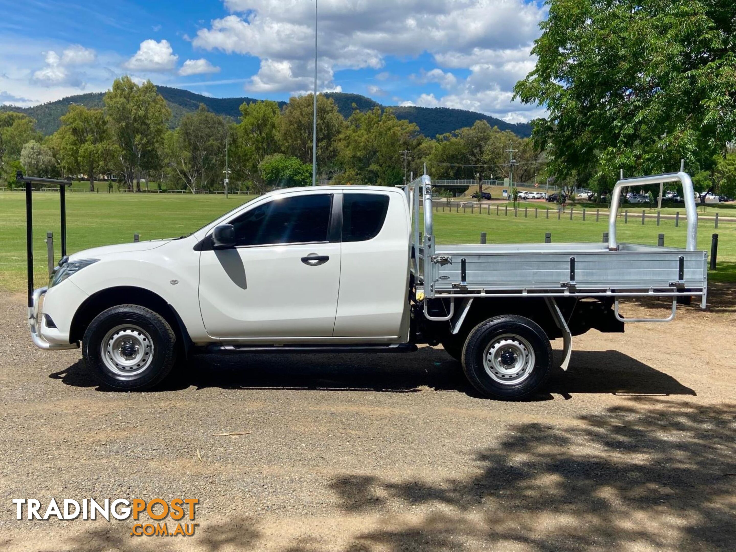 2017 MAZDA BT-50 UR0YG1 XTHI-RIDER CAB CHASSIS