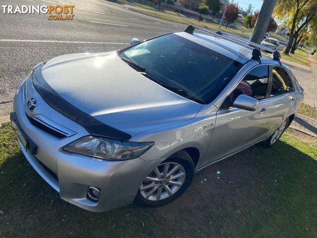 2010 TOYOTA CAMRY AHV40RMY10 HYBRIDLUXURY SEDAN