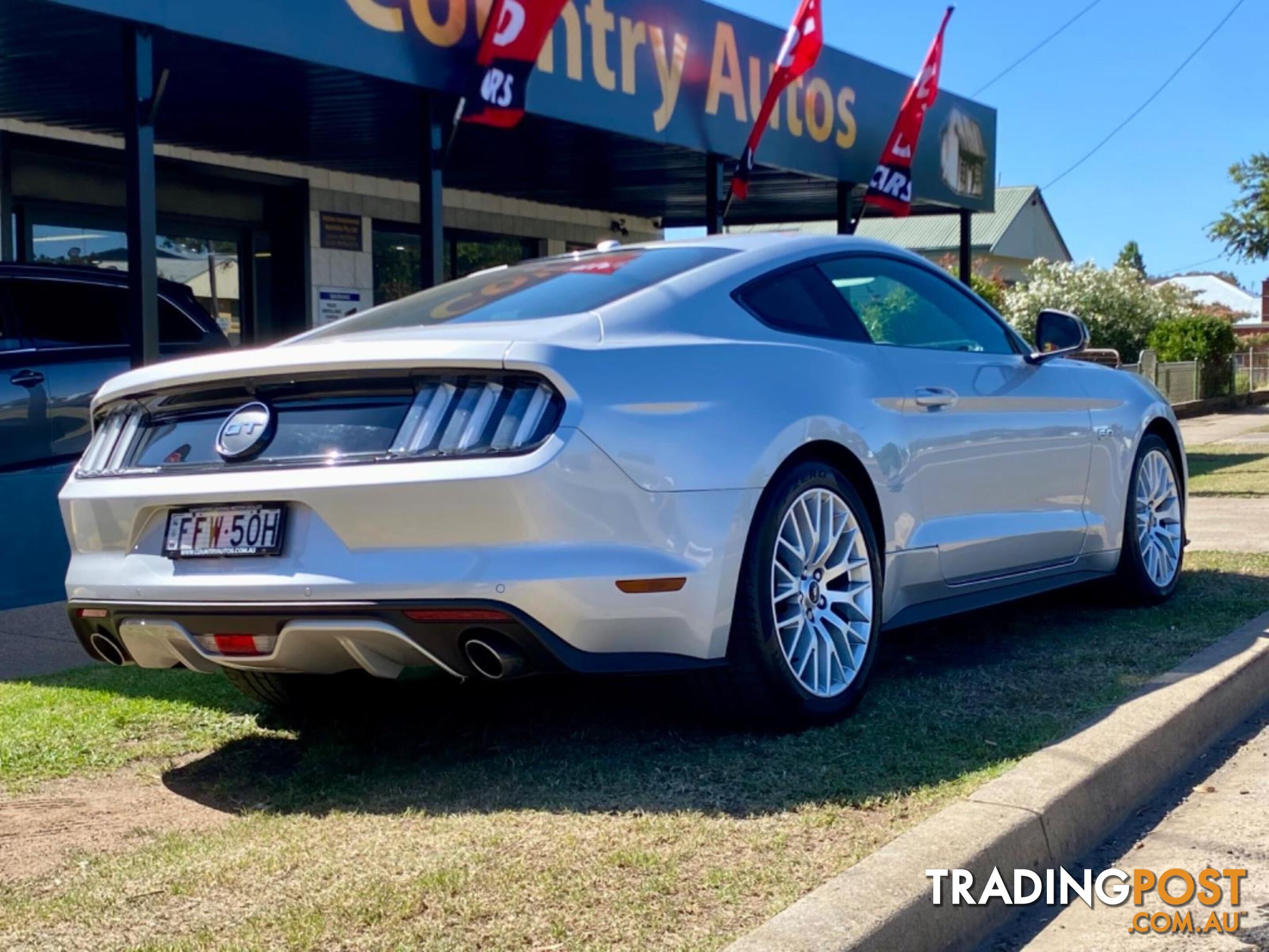 2017 FORD MUSTANG FM2017MY GT FASTBACK - COUPE