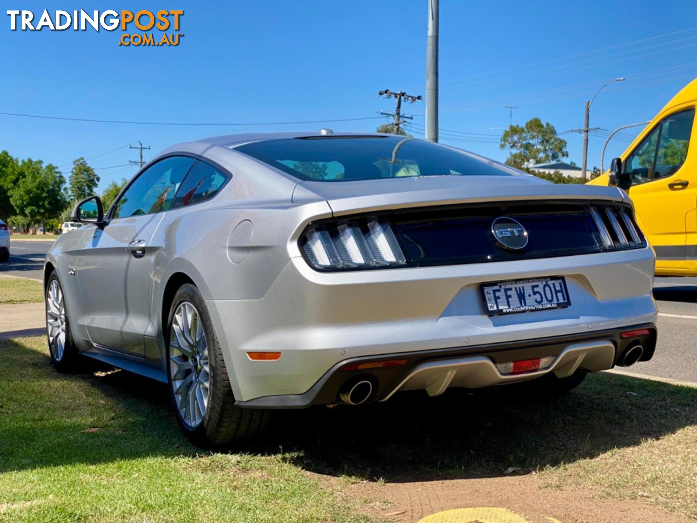 2017 FORD MUSTANG FM2017MY GT FASTBACK - COUPE