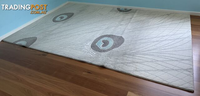 A large size wool rug 2 * 3 M