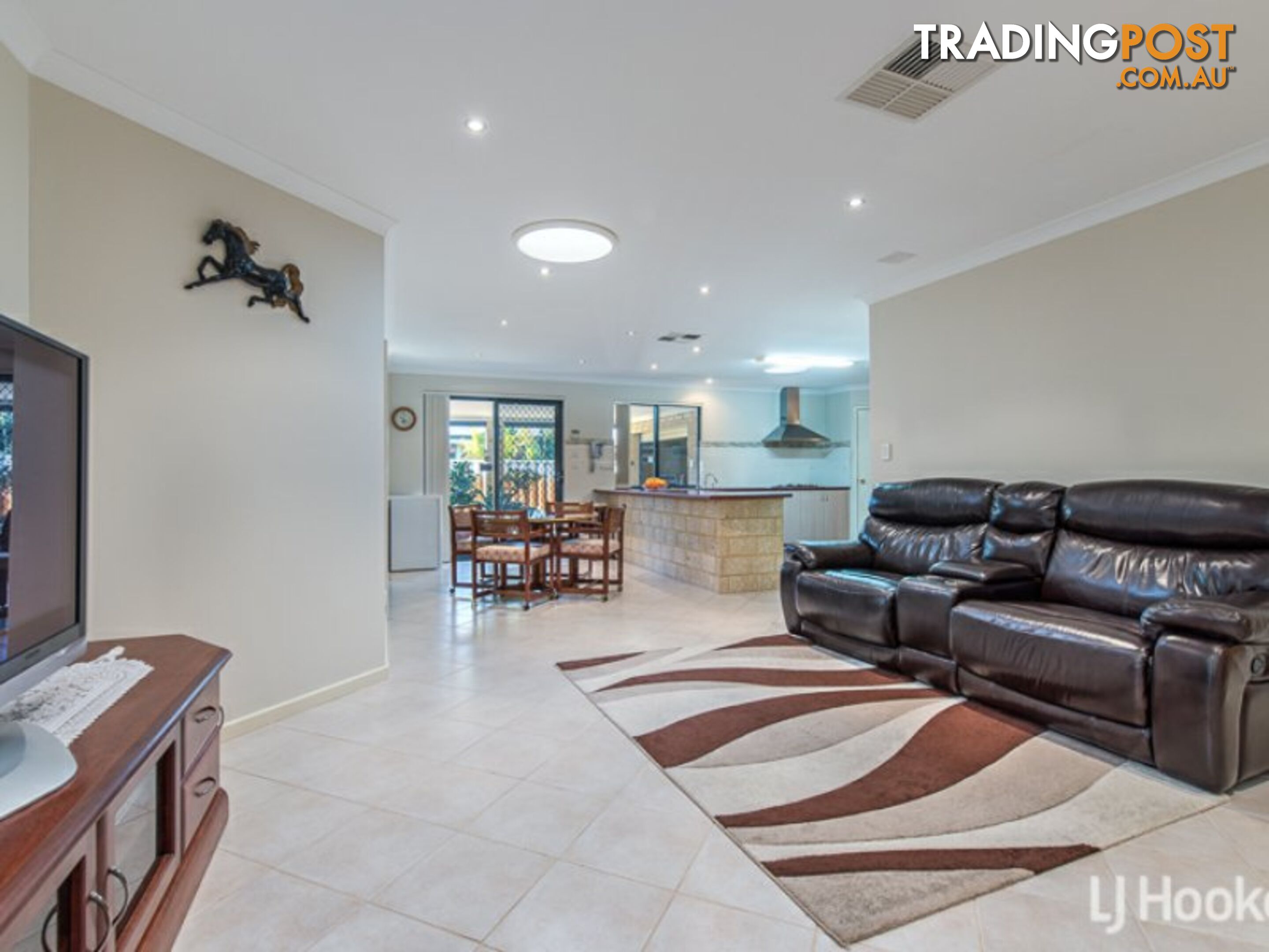 5 Orchid Pass THORNLIE WA 6108