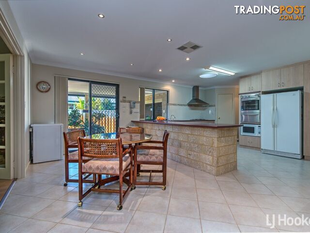 5 Orchid Pass THORNLIE WA 6108