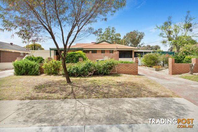 66 Hilton Crescent MADDINGTON WA 6109