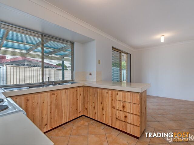 16A Camelot Court THORNLIE WA 6108