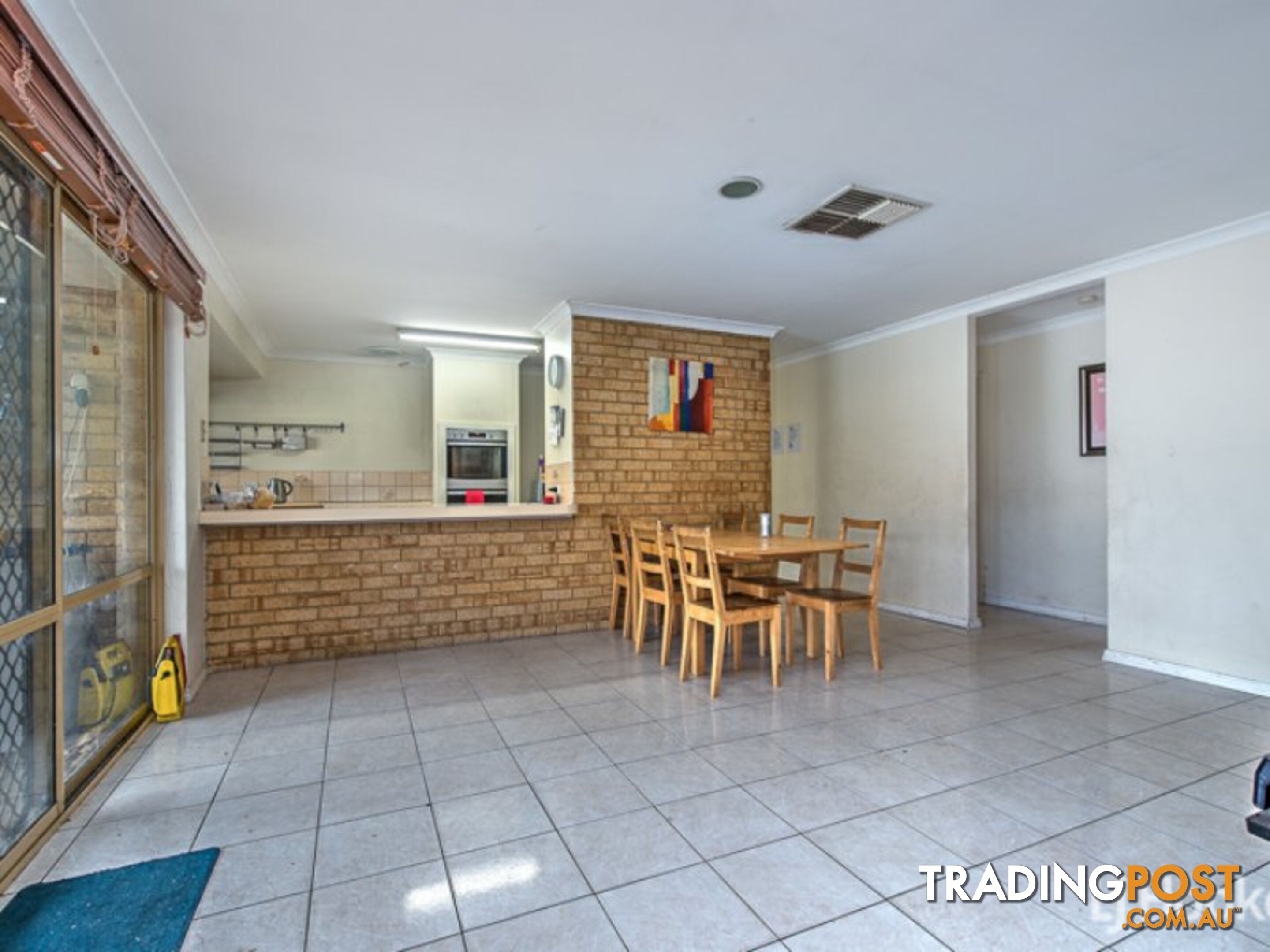 14 Dampier Court THORNLIE WA 6108