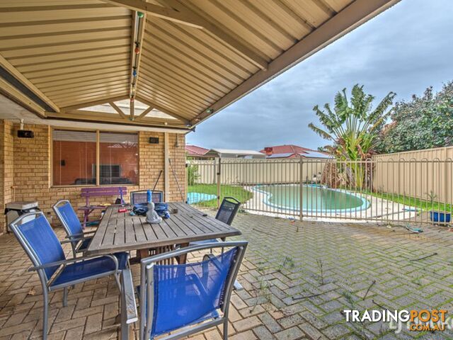 14 Dampier Court THORNLIE WA 6108