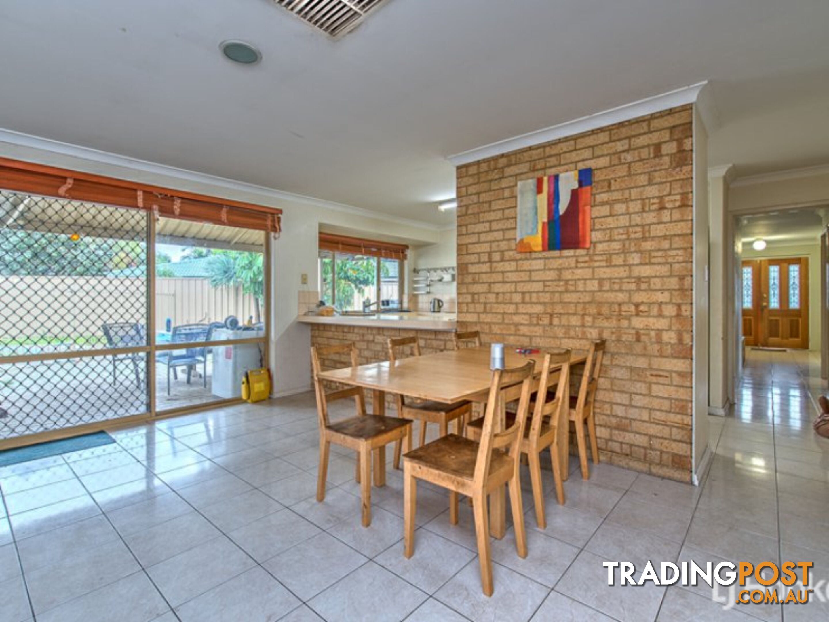 14 Dampier Court THORNLIE WA 6108