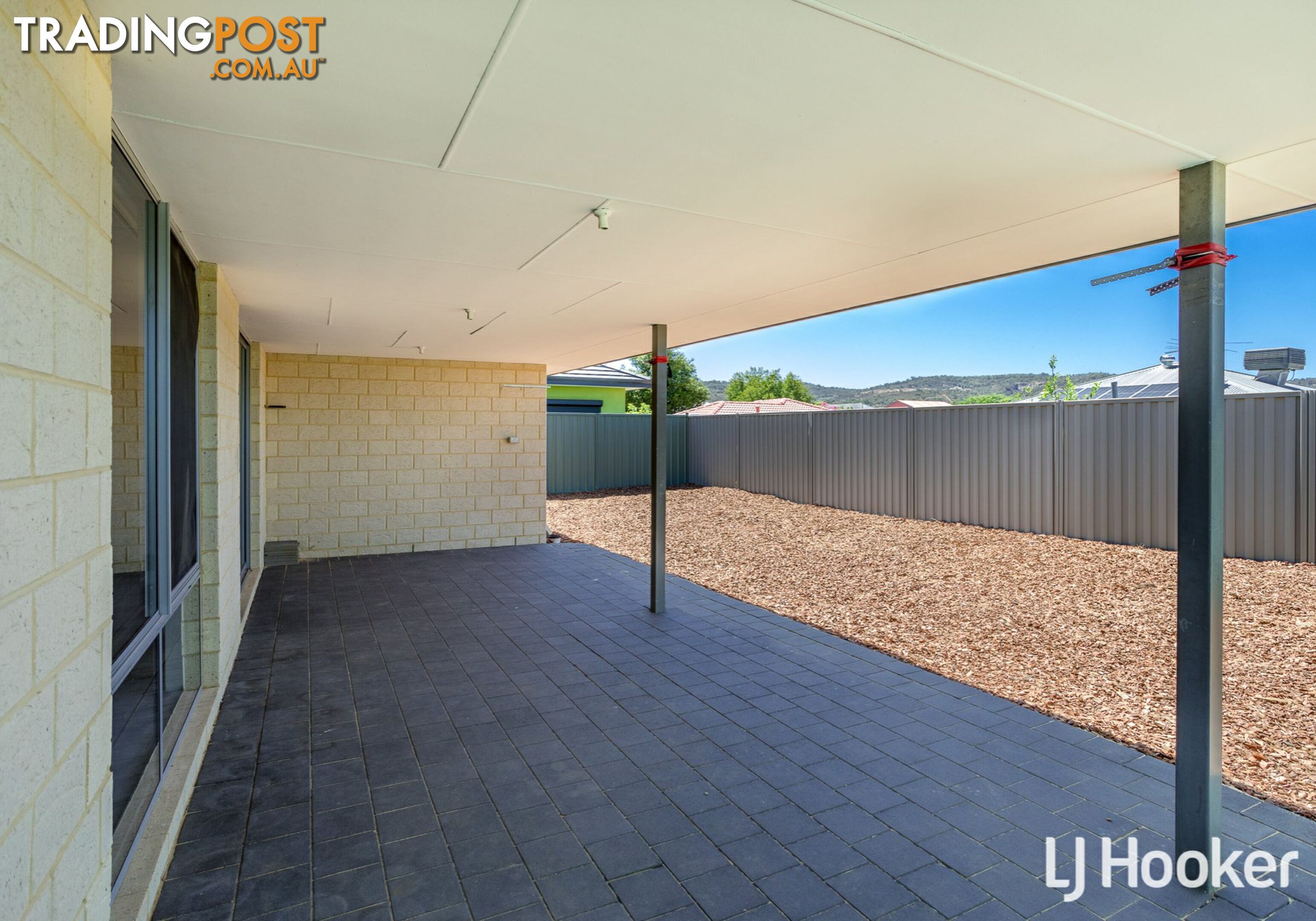 37 Mannikin Way MADDINGTON WA 6109