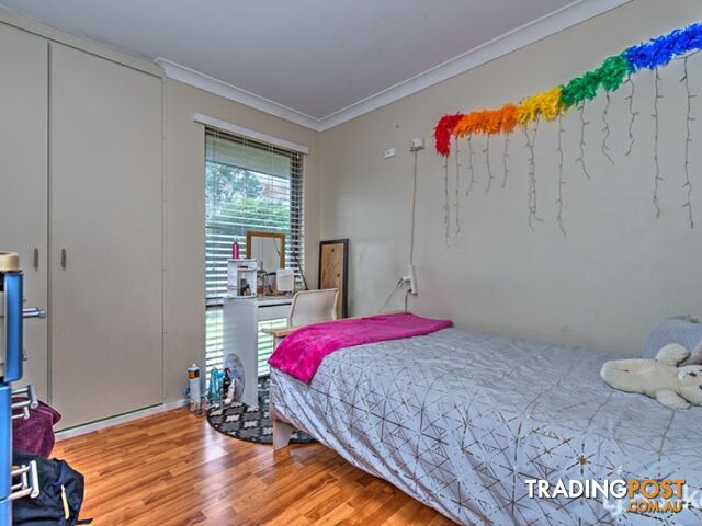 17 Grainger Way THORNLIE WA 6108