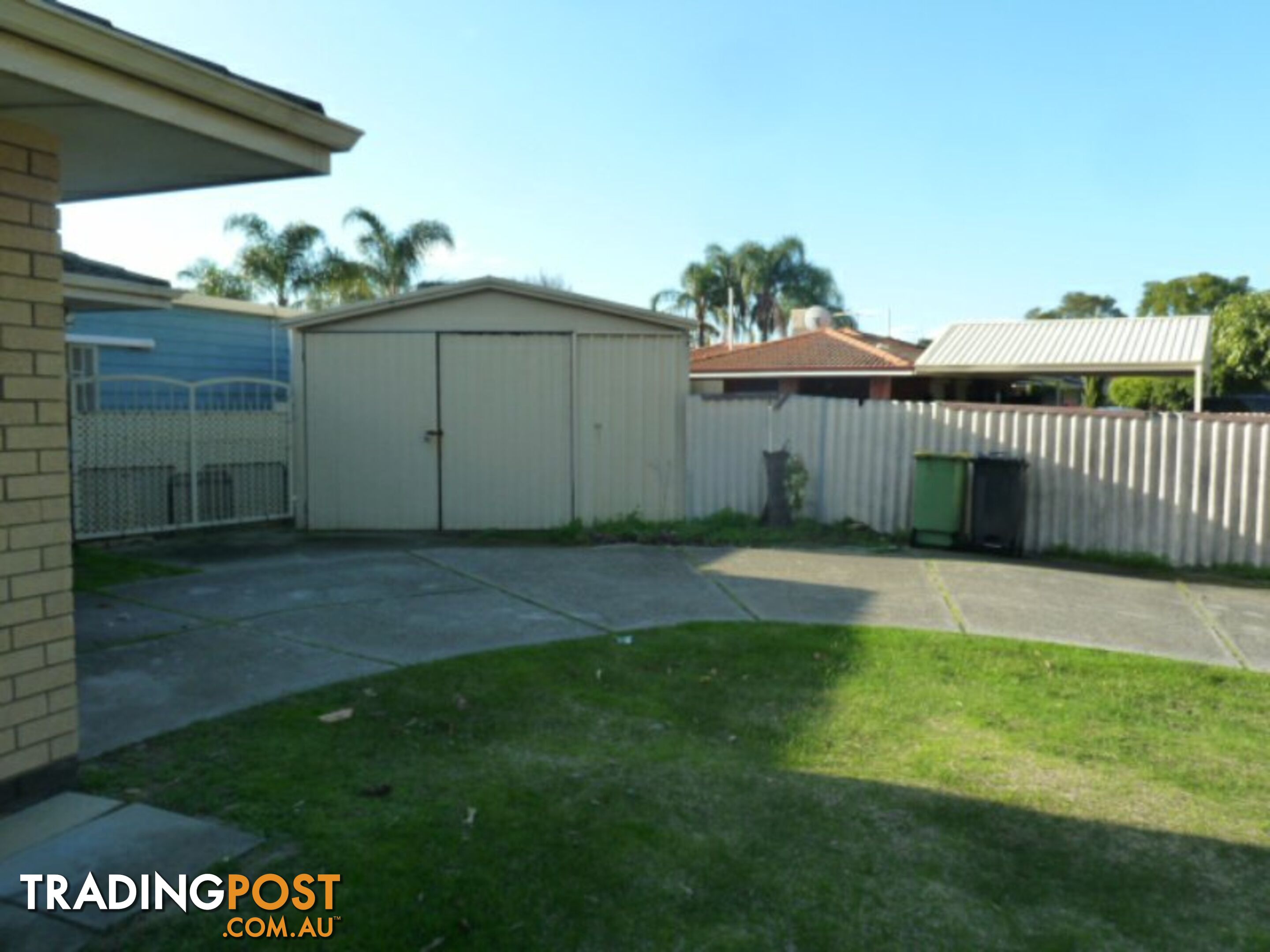 2 Glyndebourne Avenue THORNLIE WA 6108