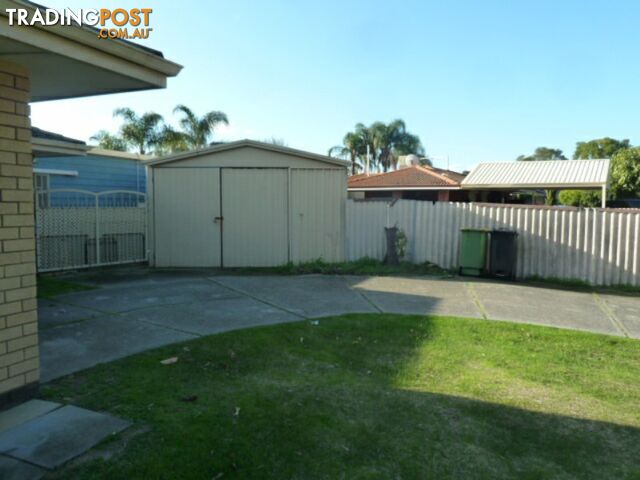 2 Glyndebourne Avenue THORNLIE WA 6108