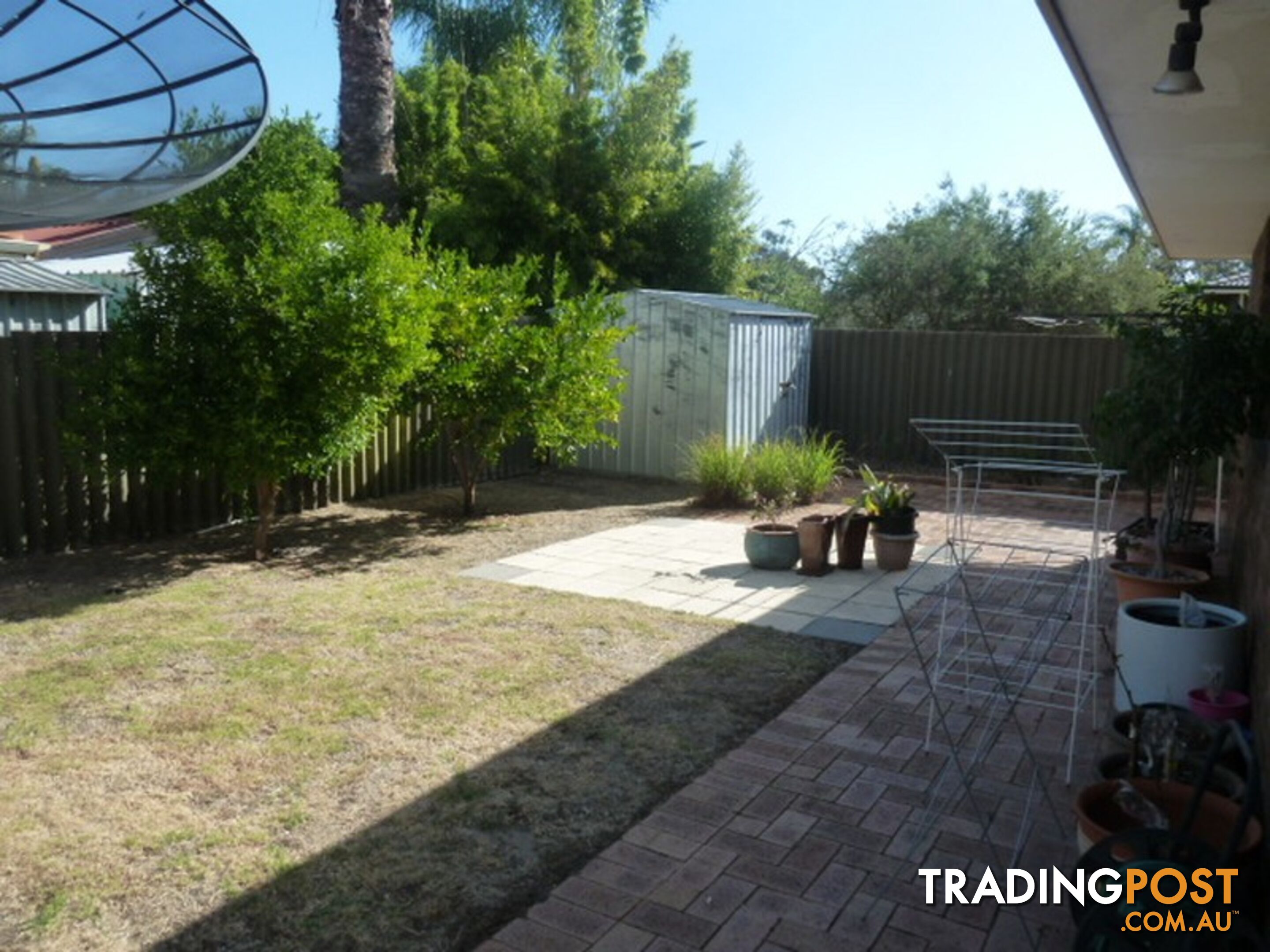 15 Ilford Place THORNLIE WA 6108