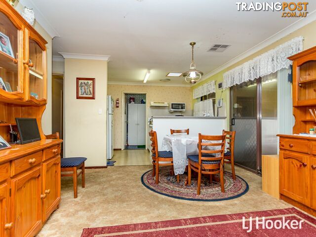 24 Hargrave Drive THORNLIE WA 6108